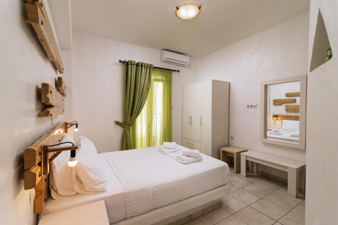 Hotel Sunshine Matala Buitenkant foto