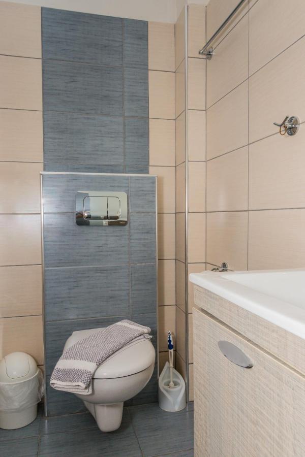 Hotel Sunshine Matala Buitenkant foto