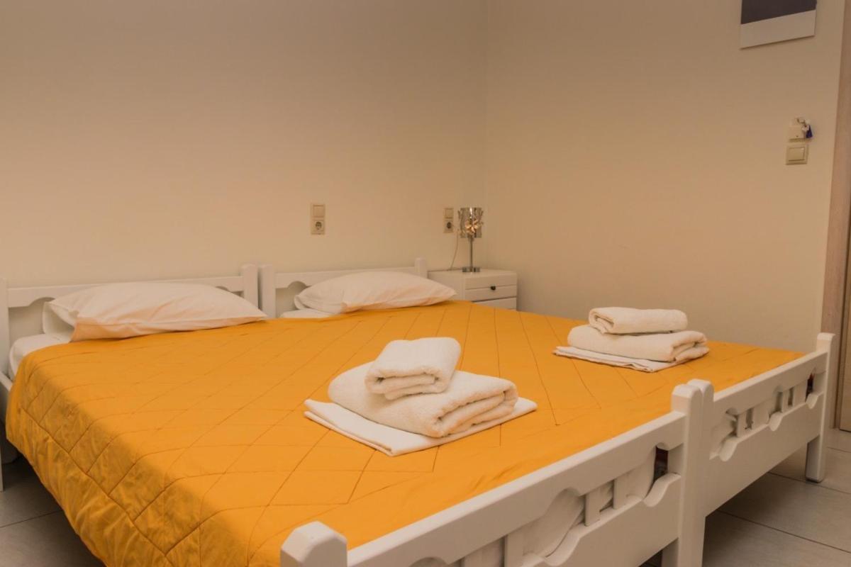 Hotel Sunshine Matala Buitenkant foto