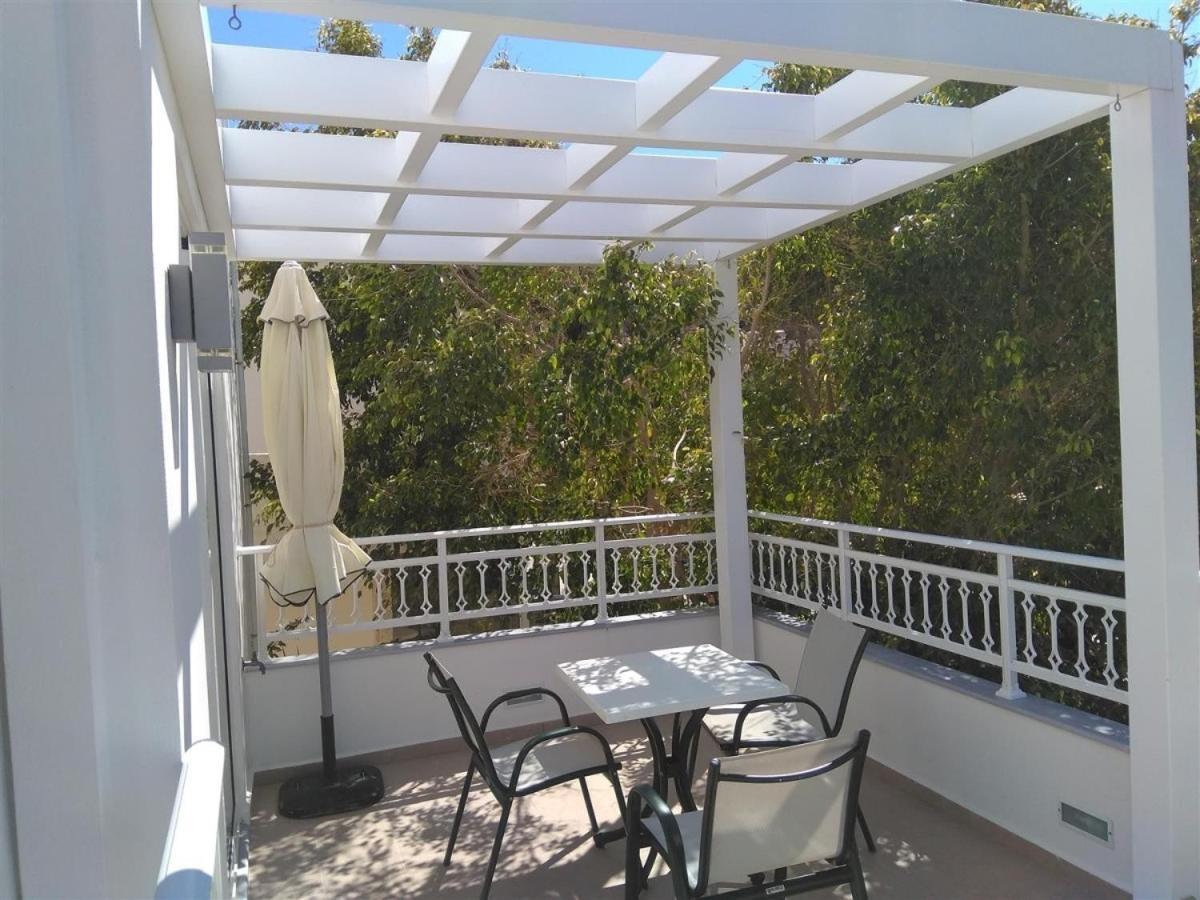 Hotel Sunshine Matala Buitenkant foto